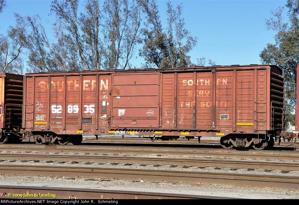 SOUTHERN 528935 at West Colton CA. 12/22/2009